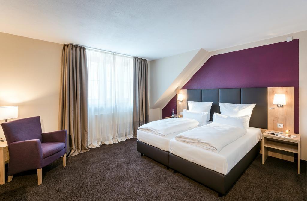 Die Post Hotel Bad Groenenbach Phòng bức ảnh