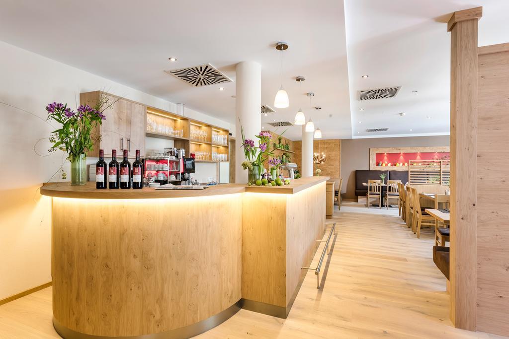 Die Post Hotel Bad Groenenbach Ngoại thất bức ảnh