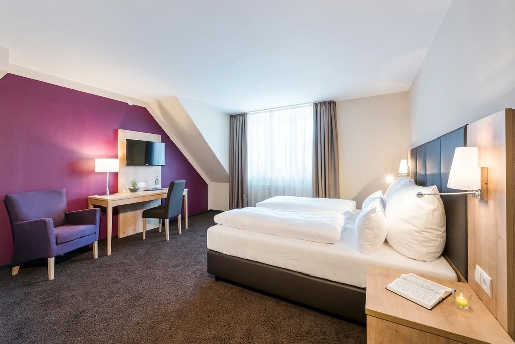 Die Post Hotel Bad Groenenbach Phòng bức ảnh
